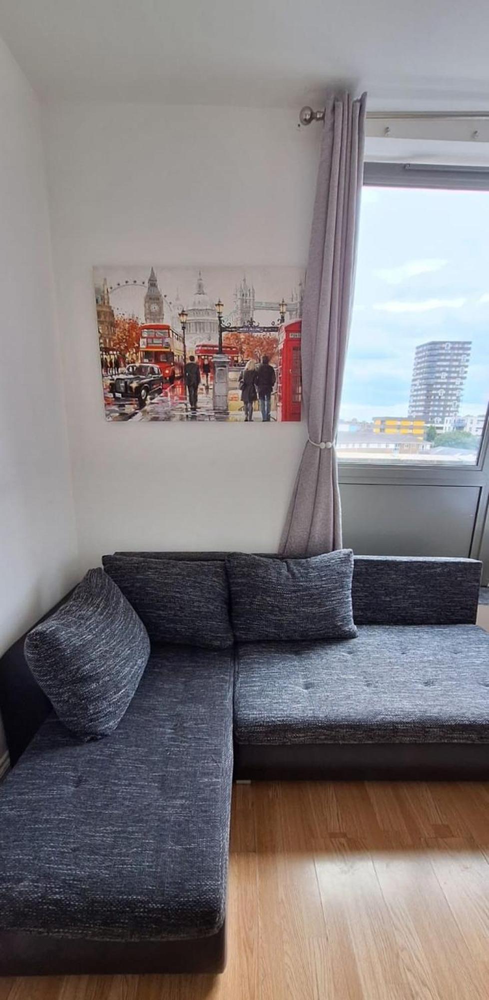 Appartement Cosy Entire Flat In Whitechapel à Londres Extérieur photo